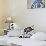 Tasoula With Sea View M4 Apartment