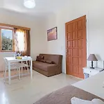Tasoula With Sea View M4