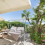 Tasoula With Sea View M4 Apartment Nikiana