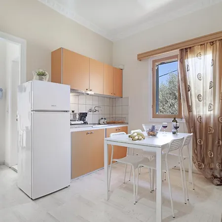 Tasoula With Sea View M4 דירה